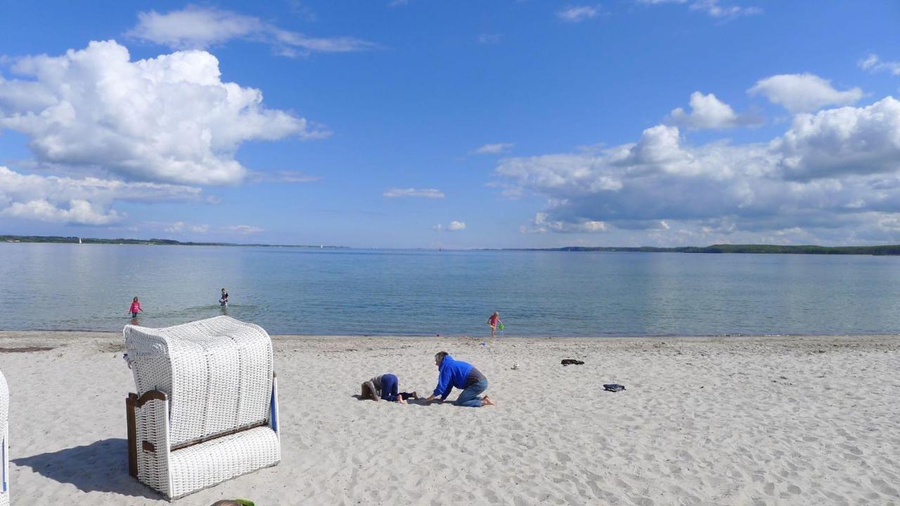 Seeblick II - Gemuetliche 60Qm - Ganzes Haus - 50M Zum Naturstrand - Mit Terrasse Und Grossem Garten 格吕克斯堡 外观 照片